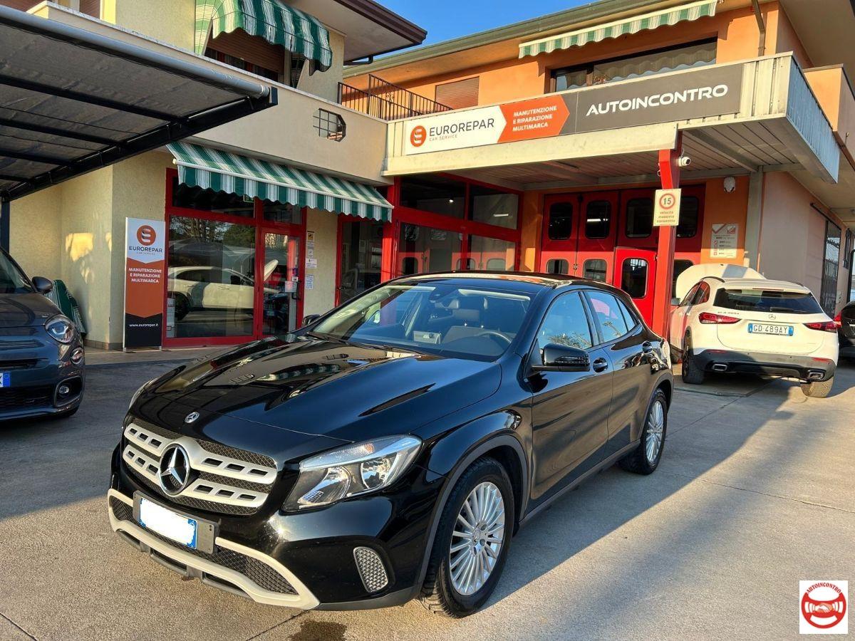 MERCEDES - Classe GLA - GLA 180 d Premium