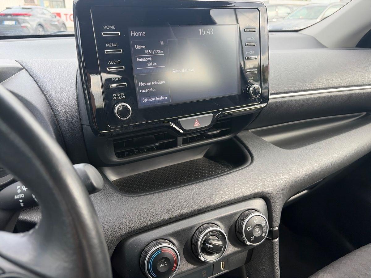 TOYOTA Yaris 4ª serie - Yaris 1.0 5 porte Trend