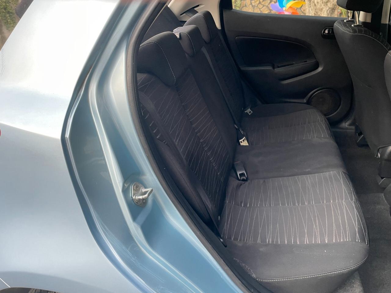 Mazda 2 1.3 5p. Fun FULL NEOPATENTATI TAGLIANDATA