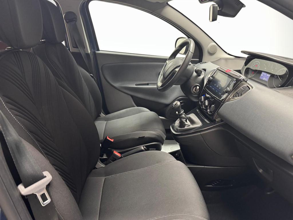 LANCIA Ypsilon III 2021 - Ypsilon 1.0 firefly hybrid Gold s&s 70cv