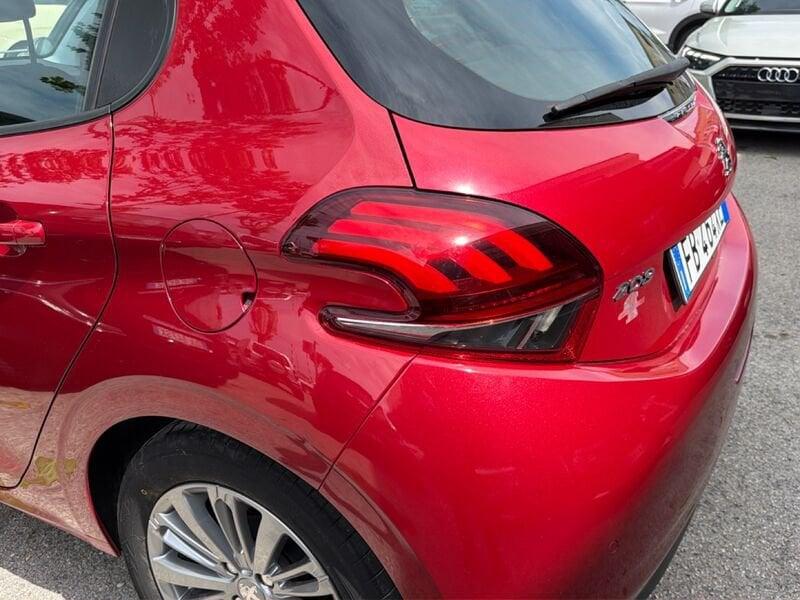 Peugeot 208 208 5p 1.6 bluehdi Allure 75cv