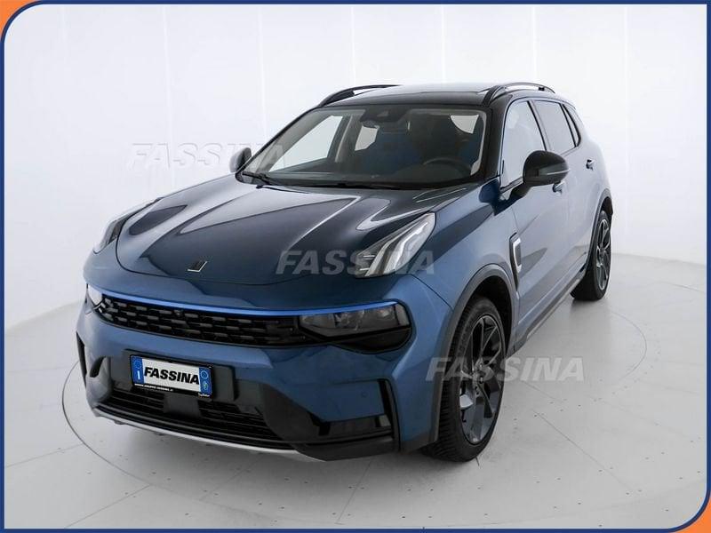 Lynk & Co 01 01 PHEV