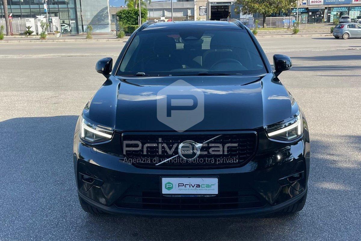 VOLVO XC40 B3 automatico Ultimate Dark