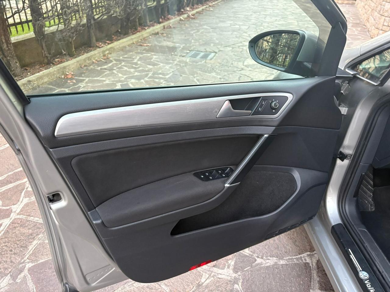 Volkswagen Golf Variant 1.4 TGI Highline BlueMotion