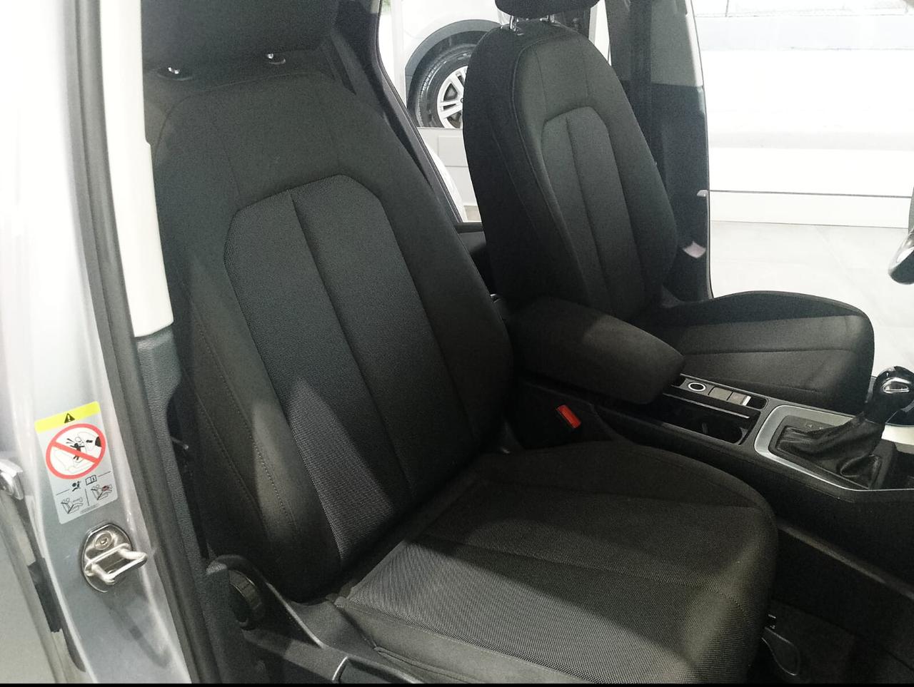 Audi Q3 35 TDI S tronic Business