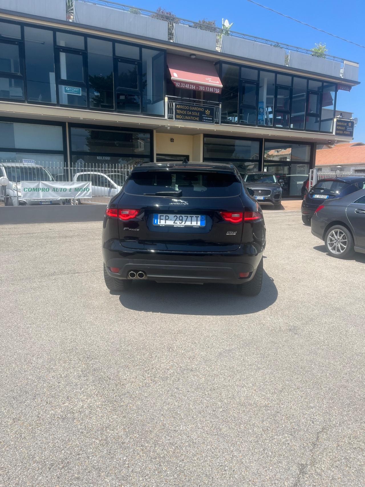 Jaguar F-Pace 2.0 D 180 CV AWD aut. Pure
