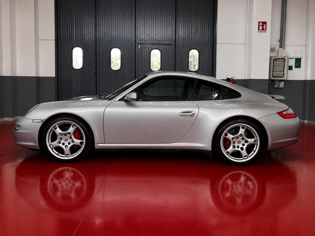 Porsche 911 Carrera 4S Coupé