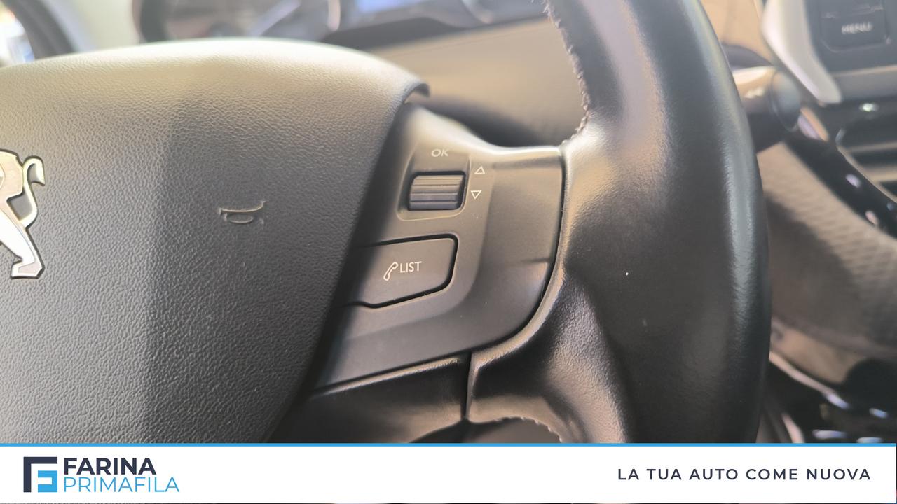 PEUGEOT 208 I 2015 - 208 5p 1.2 puretech Active s&s 82cv neopatentati