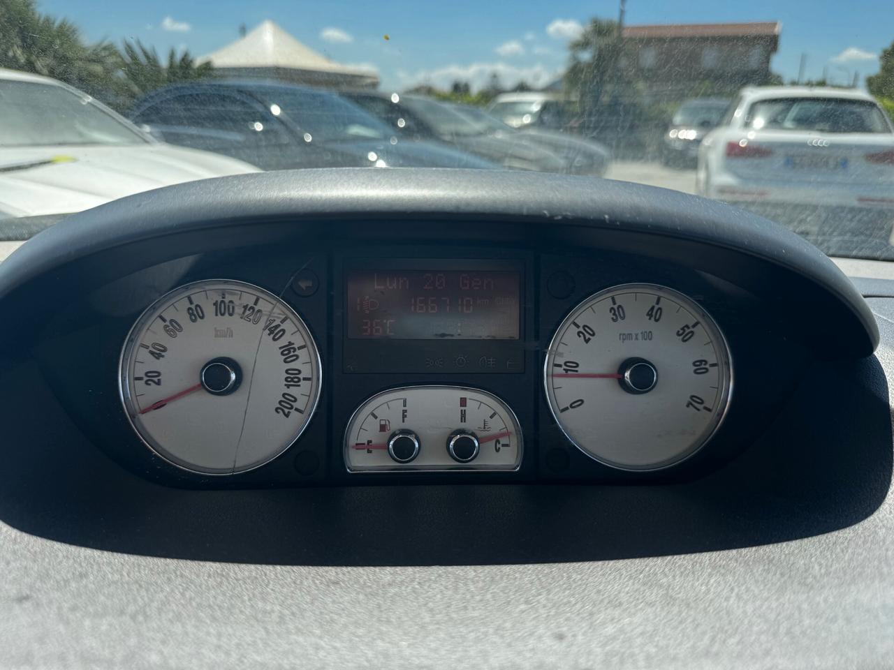 Lancia MUSA 1.4 Argento