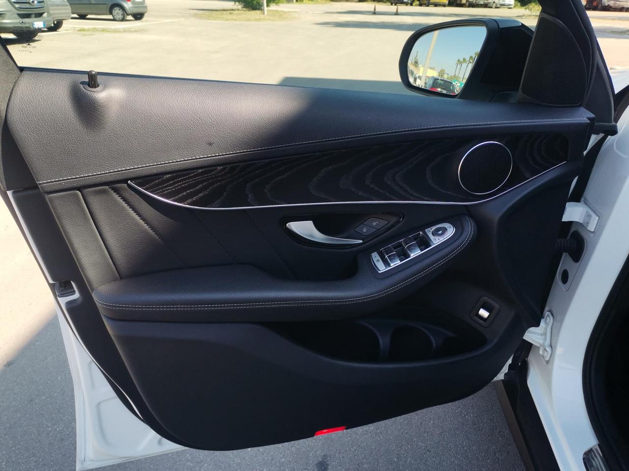 Mercedes GLC Coupe 300 de phev (eq-power) Premium Plus 4matic auto