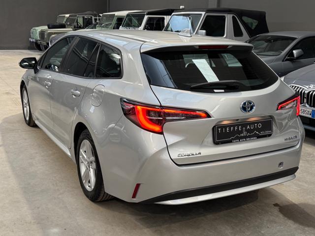 TOYOTA Corolla Touring Sports 1.8 Hybrid Business