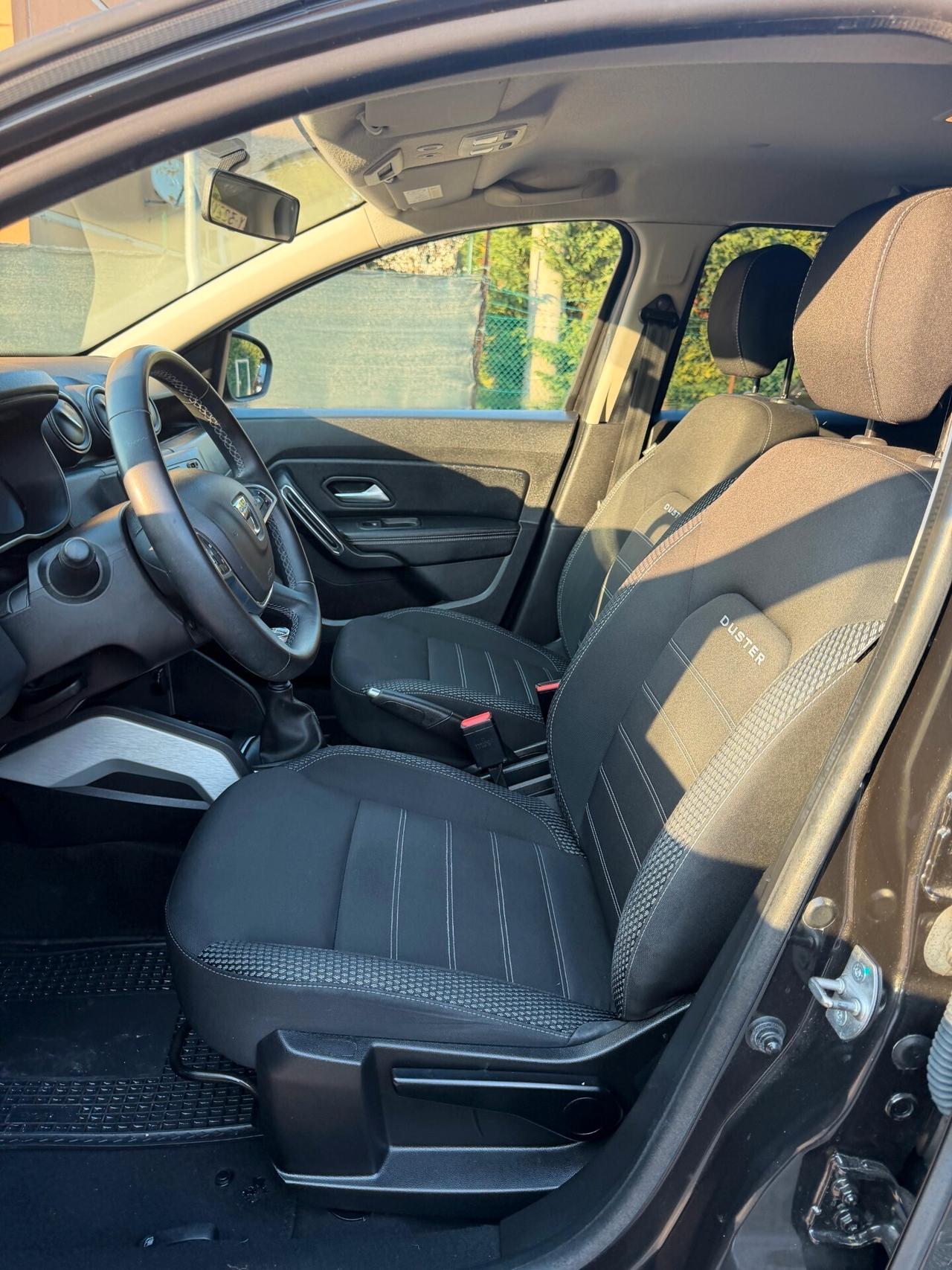 Dacia Duster 1.0 Gpl - NEOP. - NAV. - 12 MESI DI GARANZIA -