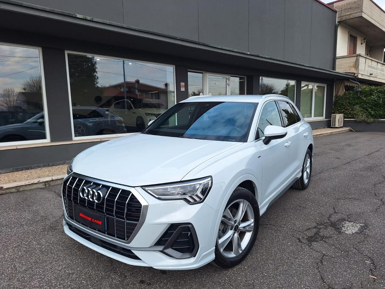 Audi Q3 35 TDI S tronic line edition