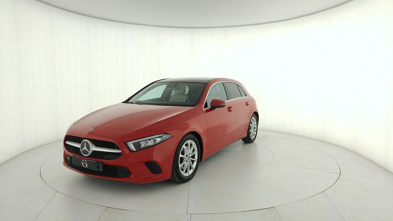 Mercedes-Benz Classe A - W177 2018 - A 200 Sport auto