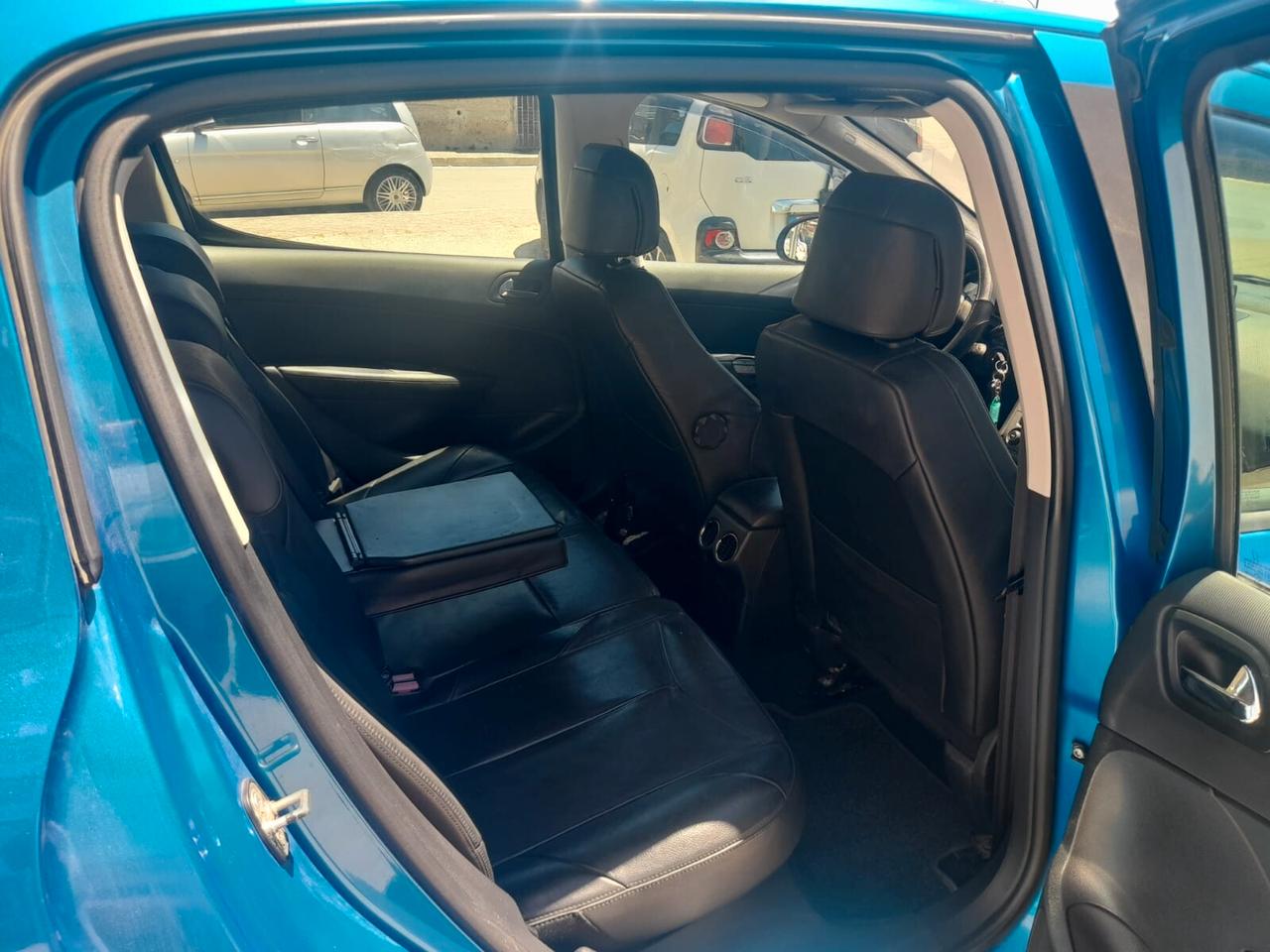 Peugeot 308 1.6cc diesel(PRIVATO)-2008