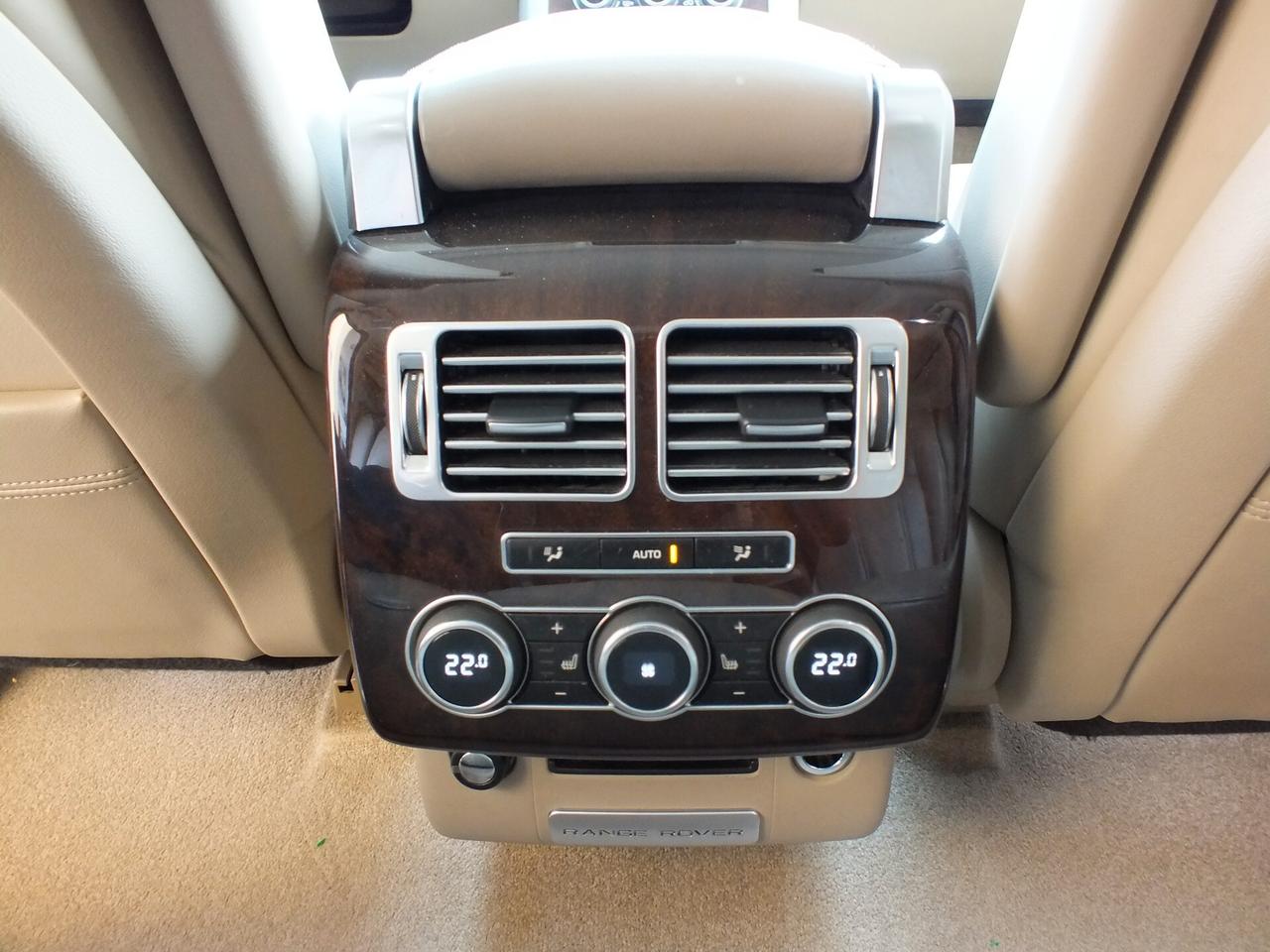 RANGE ROVER 4.4 SDV8 VOGUE SEDILI VENTILATI