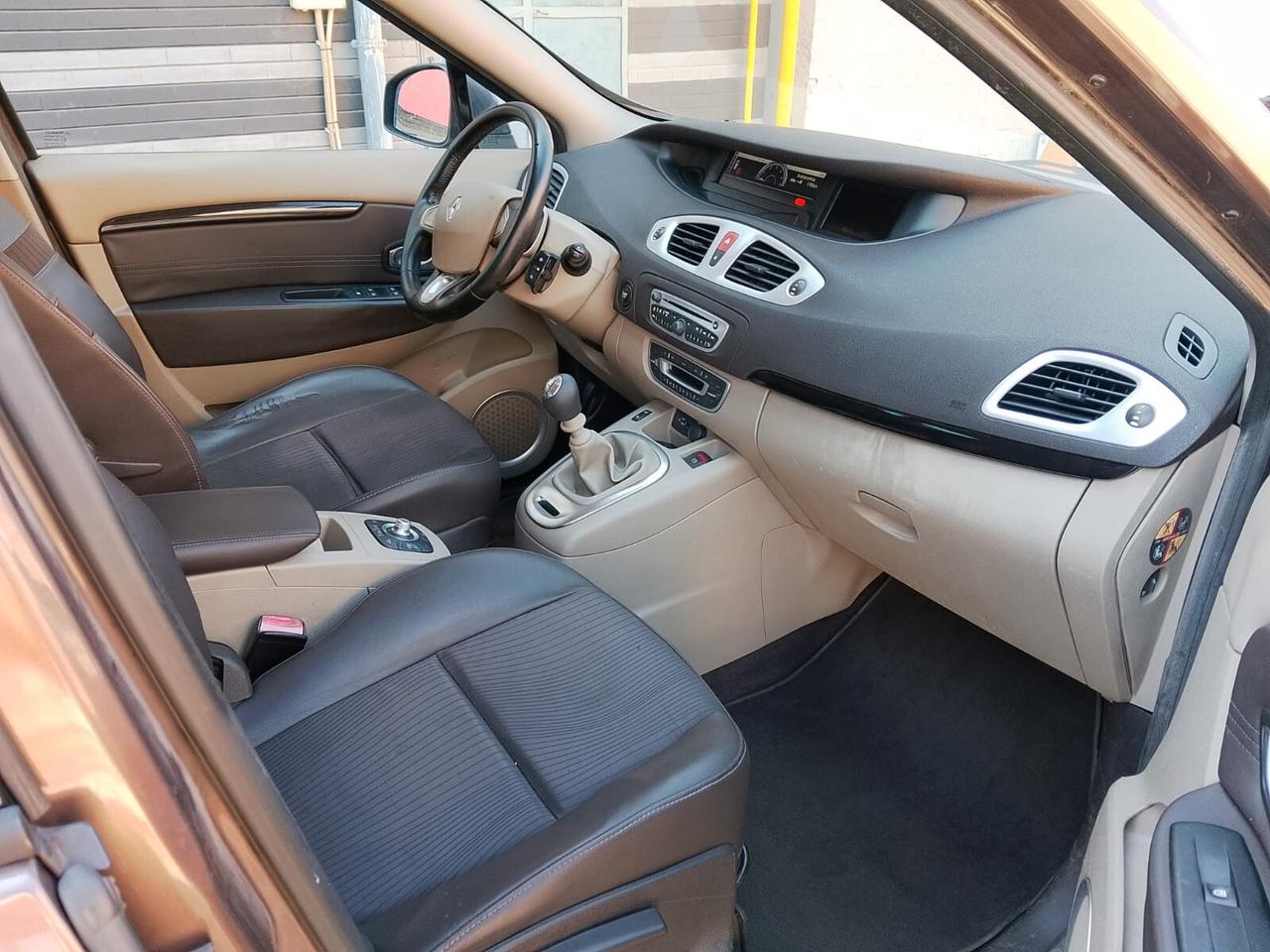 Renault Scenic Scénic 1.9 dCi-7 POSTI-NEOPAT-150.000-2010