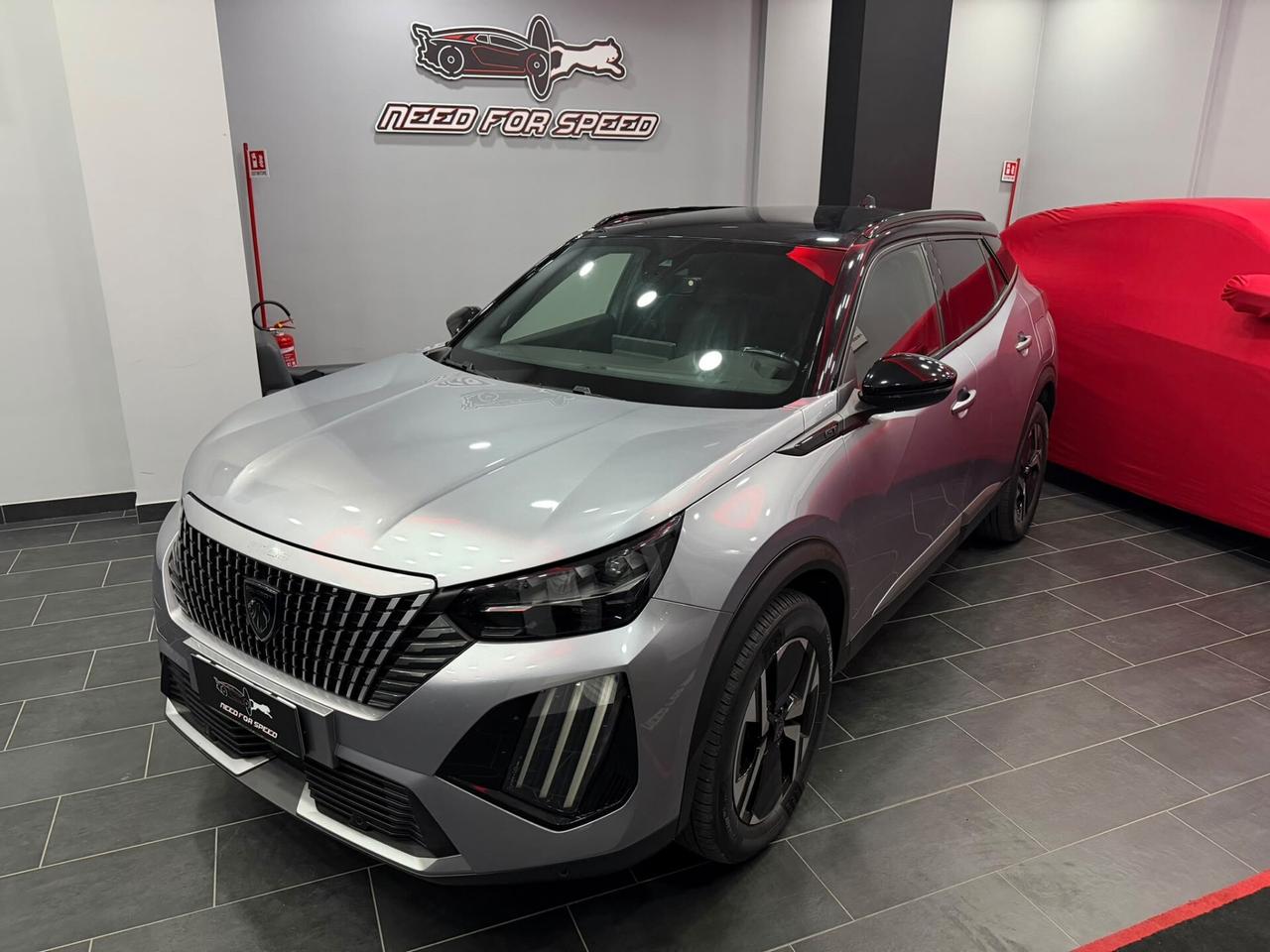 Peugeot 2008 Hybrid 136 e-DCS6 GT