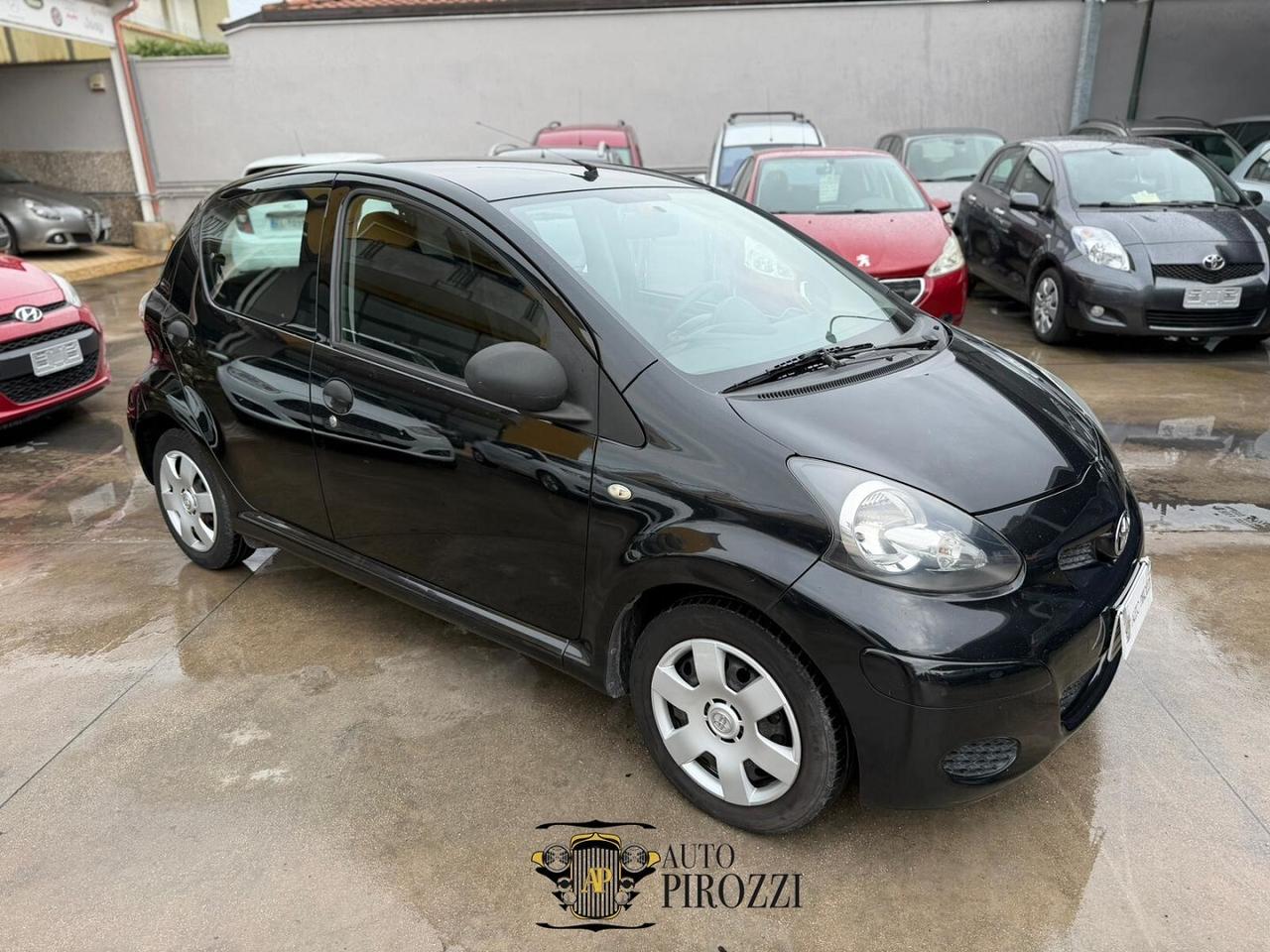 TOYOTA AYGO 1.0 BENZINA 2010 OK NEOPATENTATI