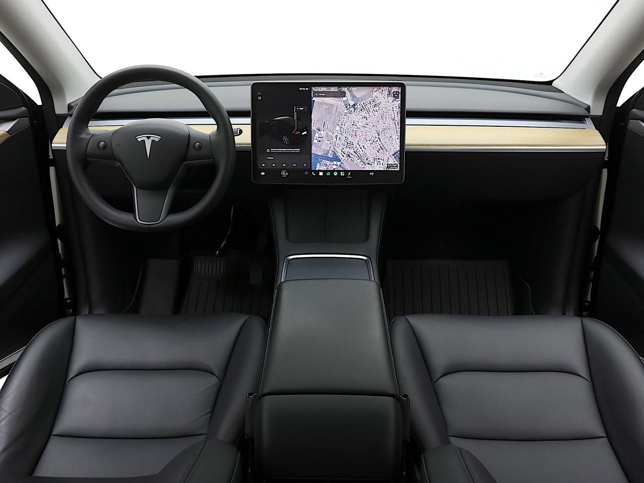Tesla Model Y Long Range Dual Motor AWD