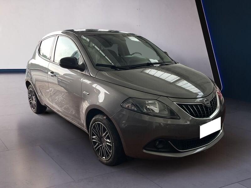 Lancia Ypsilon III 2021 1.0 firefly hybrid Gold s&s 70cv 5p.ti