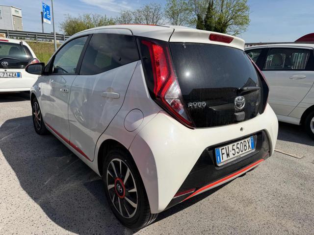 TOYOTA Aygo 1.0 VVT-i 72 CV 5 porte x-wave orange