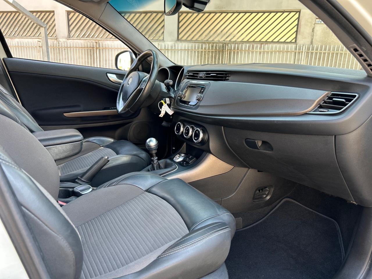 Alfa Romeo Giulietta 2.0 JTDm-2 150 CV Exclusive