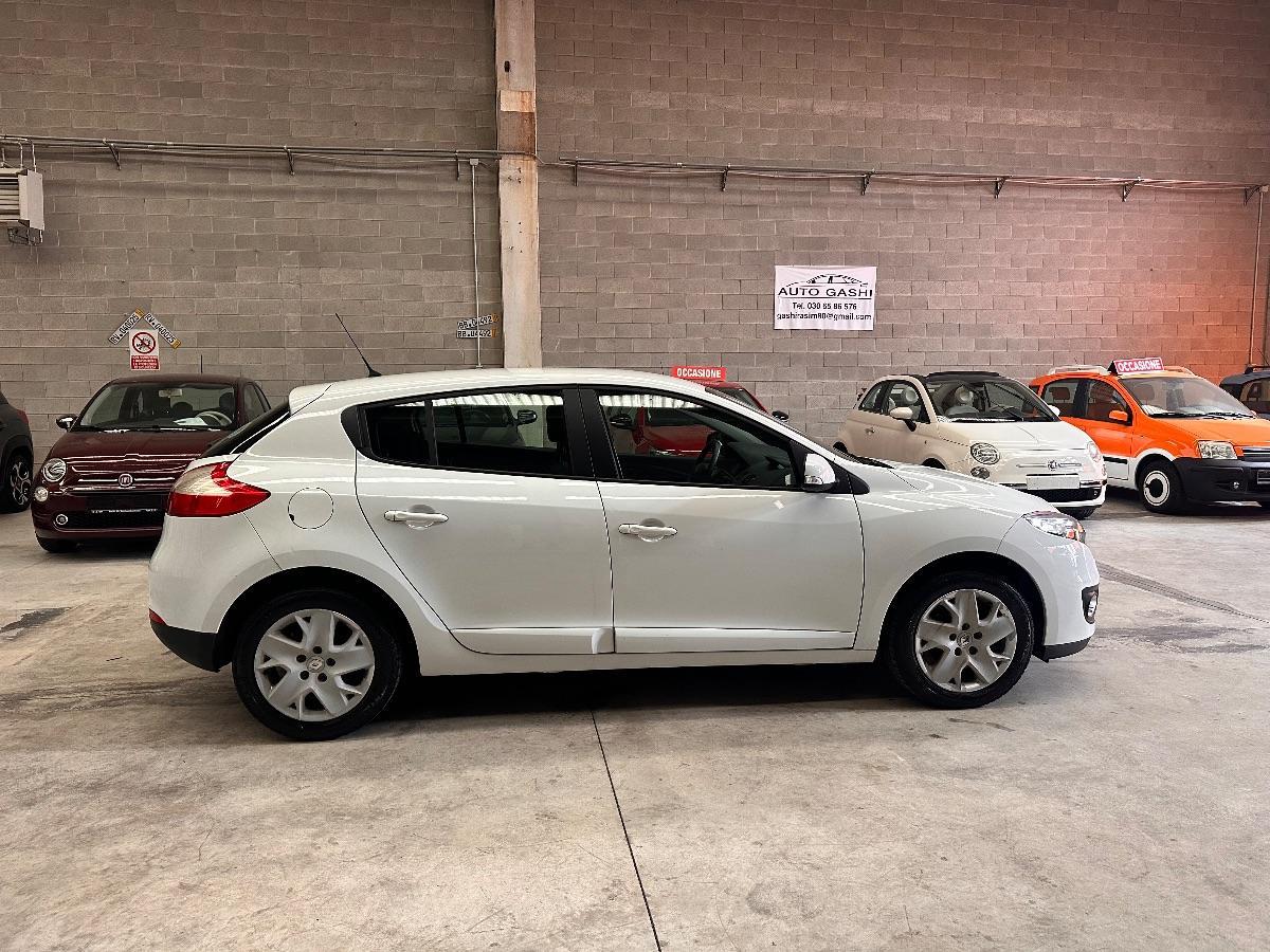 RENAULT - Mégane - 1.6 Wave
