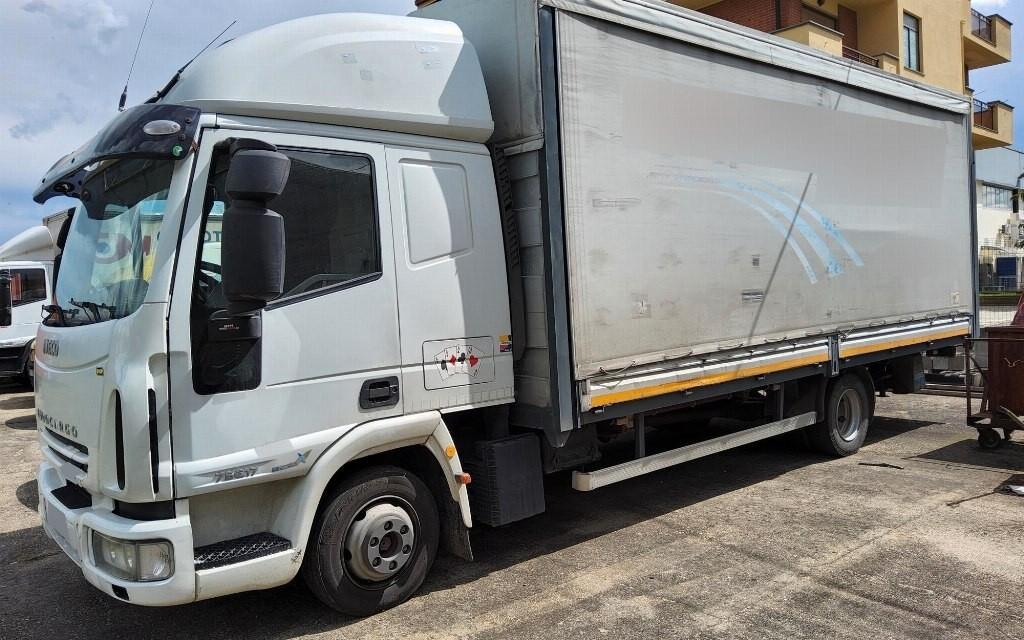 iveco eurocargo 75e17