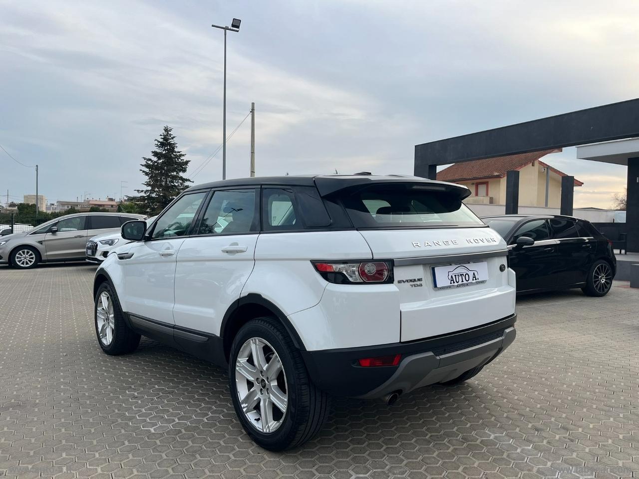 LAND ROVER RR Evoque 2.2 TD4 5p. Prestige