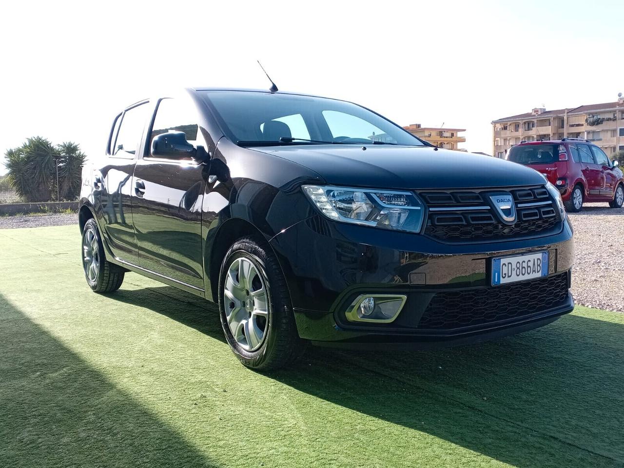 DACIA SANDERO DIESEL 1.5 BLUE DCI