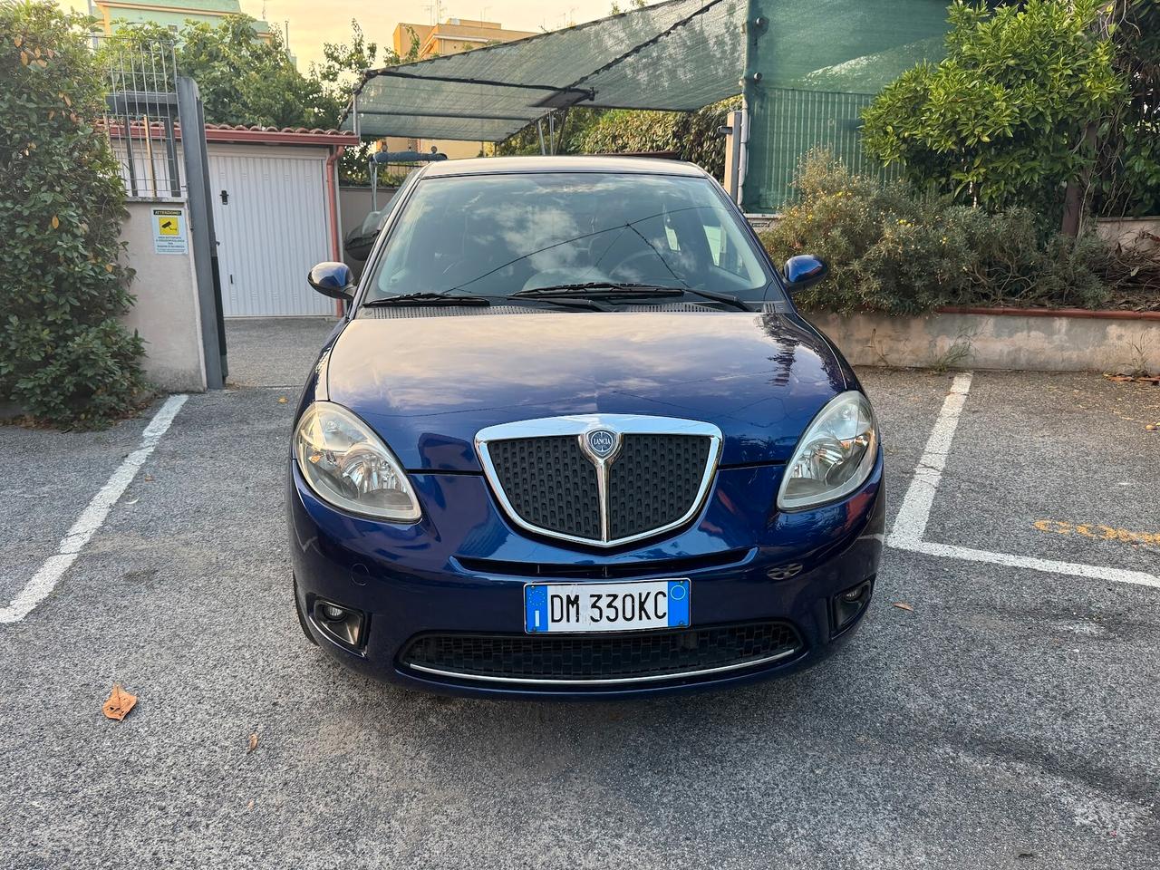Lancia Ypsilon 1.3 MJT 90 CV Platino