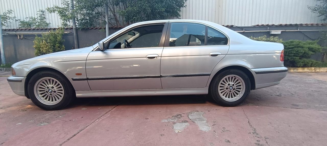 Bmw 520 520i 24V cat