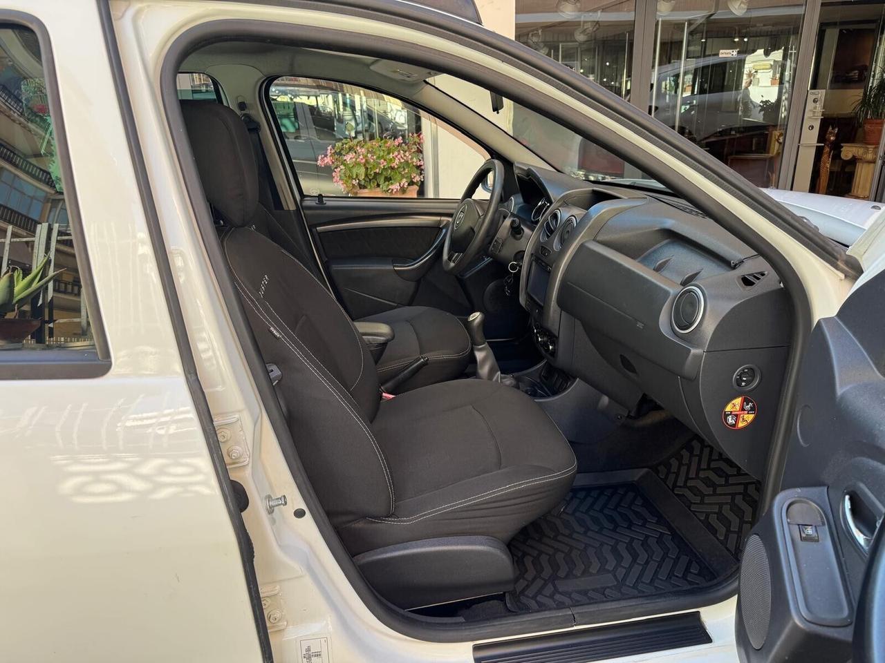 DACIA Duster 1.6 110CV 4x2 GPL Laureate