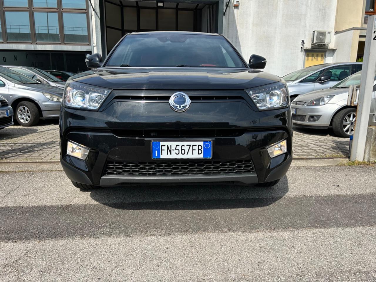 Ssangyong Tivoli NEOPATENTATI FULL OPTIONAL 1.6d CV115 2WD Go