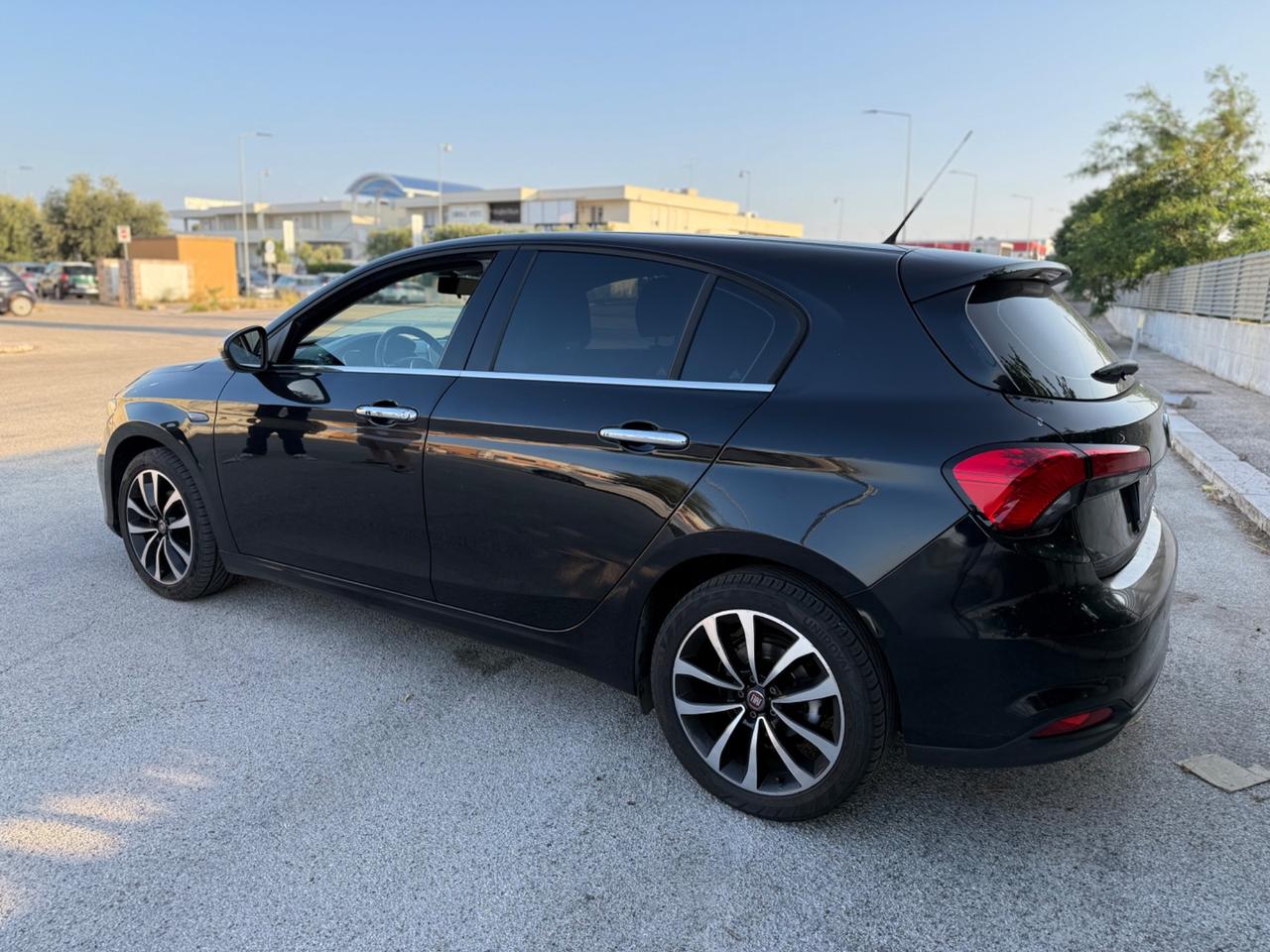 Fiat Tipo 1.6 Mjt S&S 5 porte Lounge