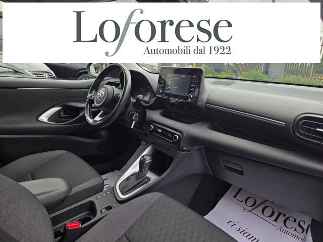 TOYOTA Yaris 1.5 Hybrid 5 porte Business