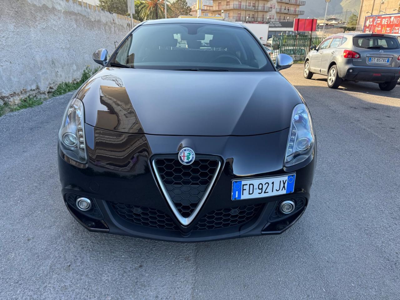 Alfa Romeo Giulietta 1.6 JTDm-2 120 CV Distinctive