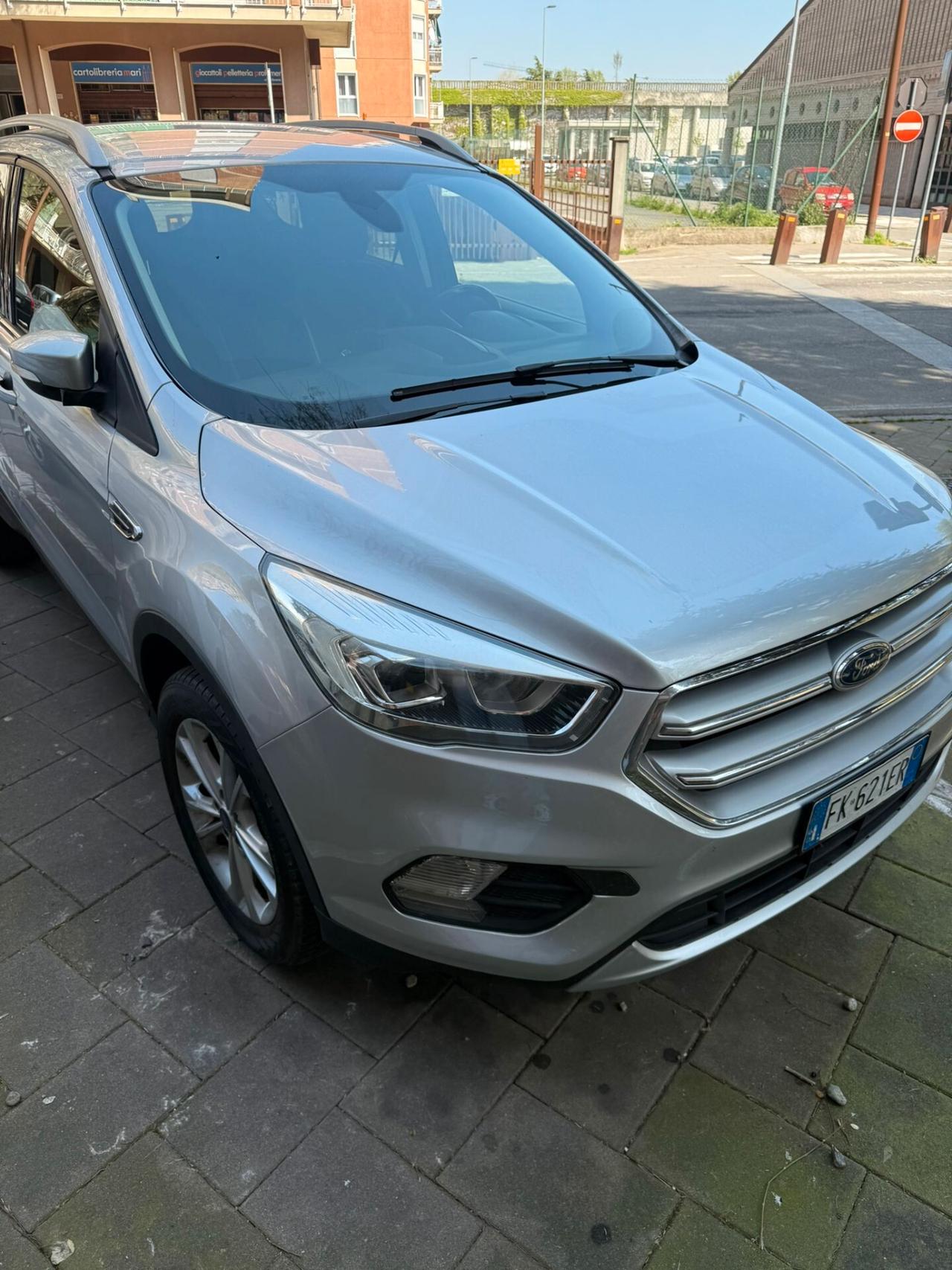 Ford Kuga 1.5 TDCI 120 CV S&S 2WD Titanium MOTORE NUOVO