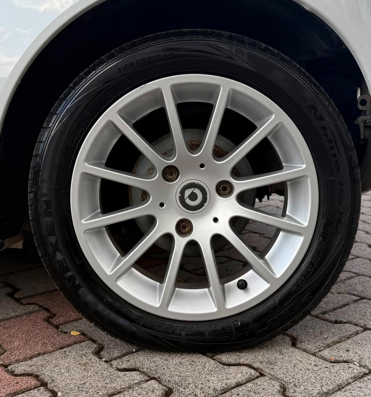 Smart ForTwo 800 40 kW coupé passion cdi