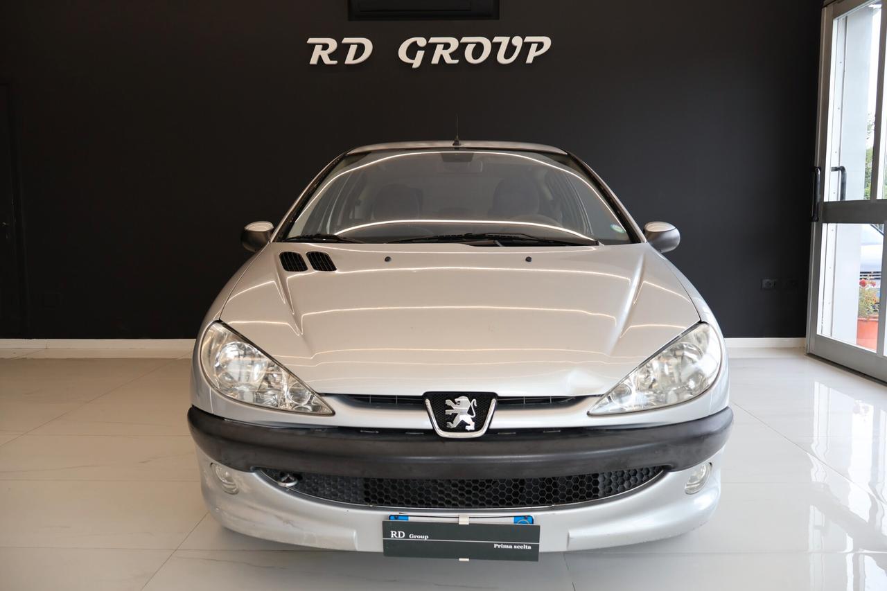 Peugeot 206 5p 1.4 hdi X-Line okneopatentati