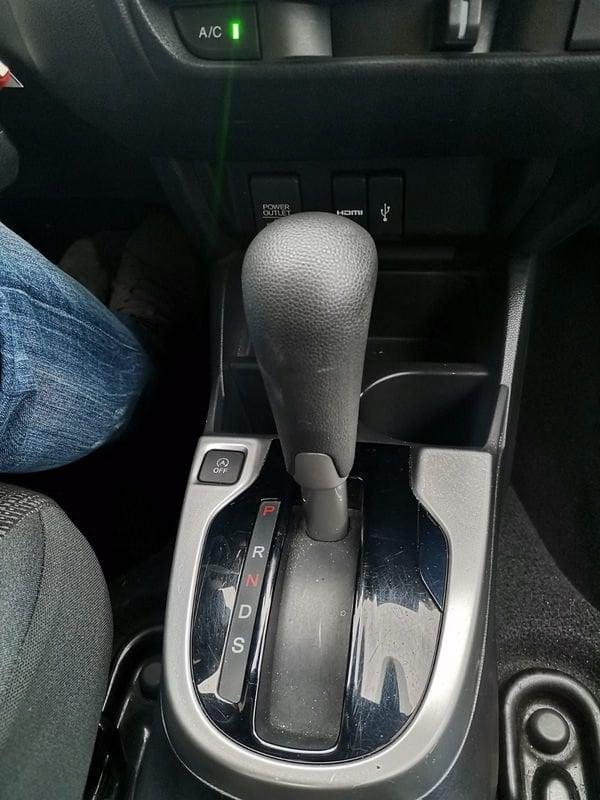 Honda Jazz 1.3 Hybrid Elegance CVT