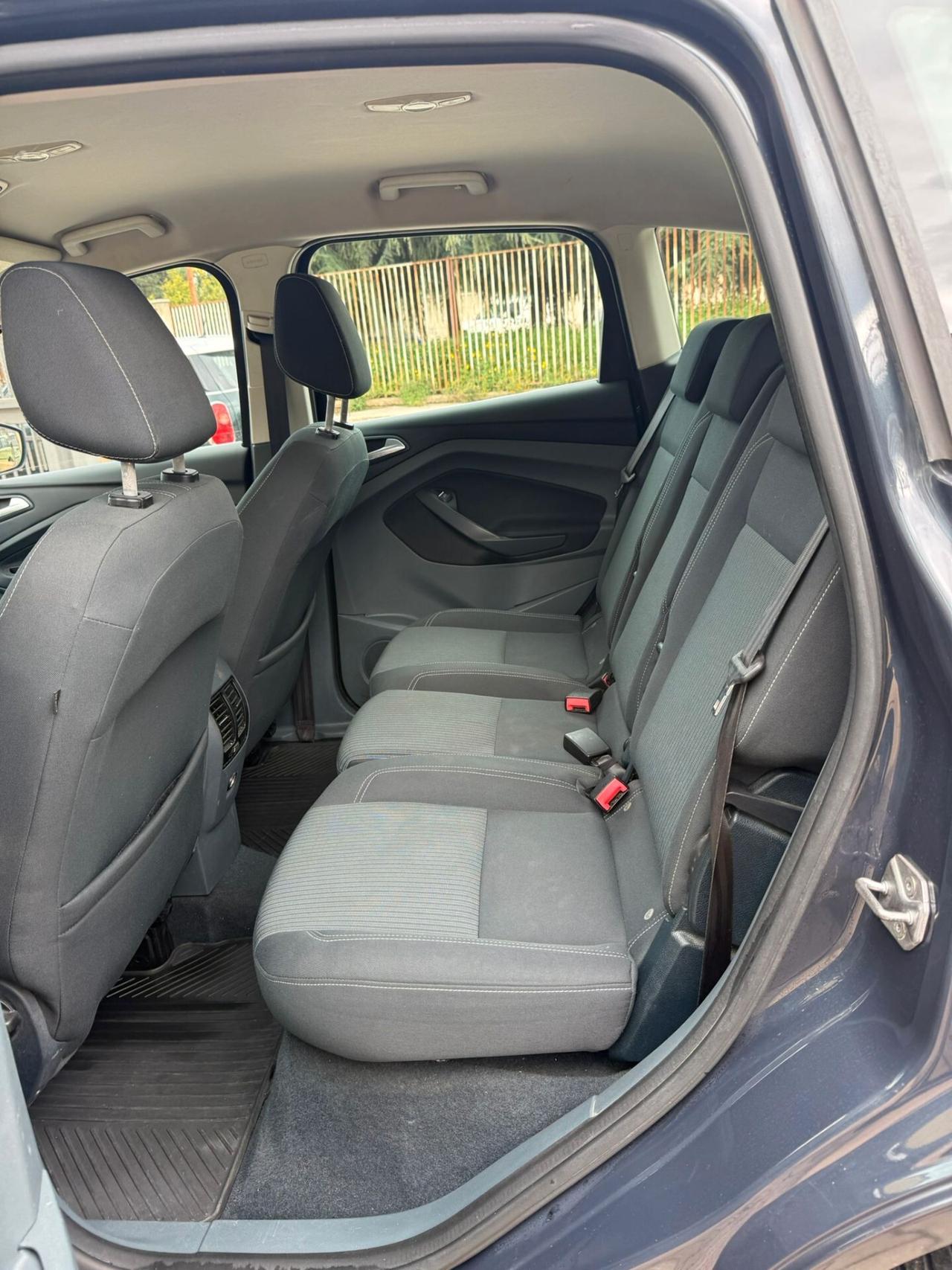 Ford C-Max 1.6 TDCi 115CV Titanium VOLANO, FRIZIONE E DISTRIBUZIONE SOSTITUITI