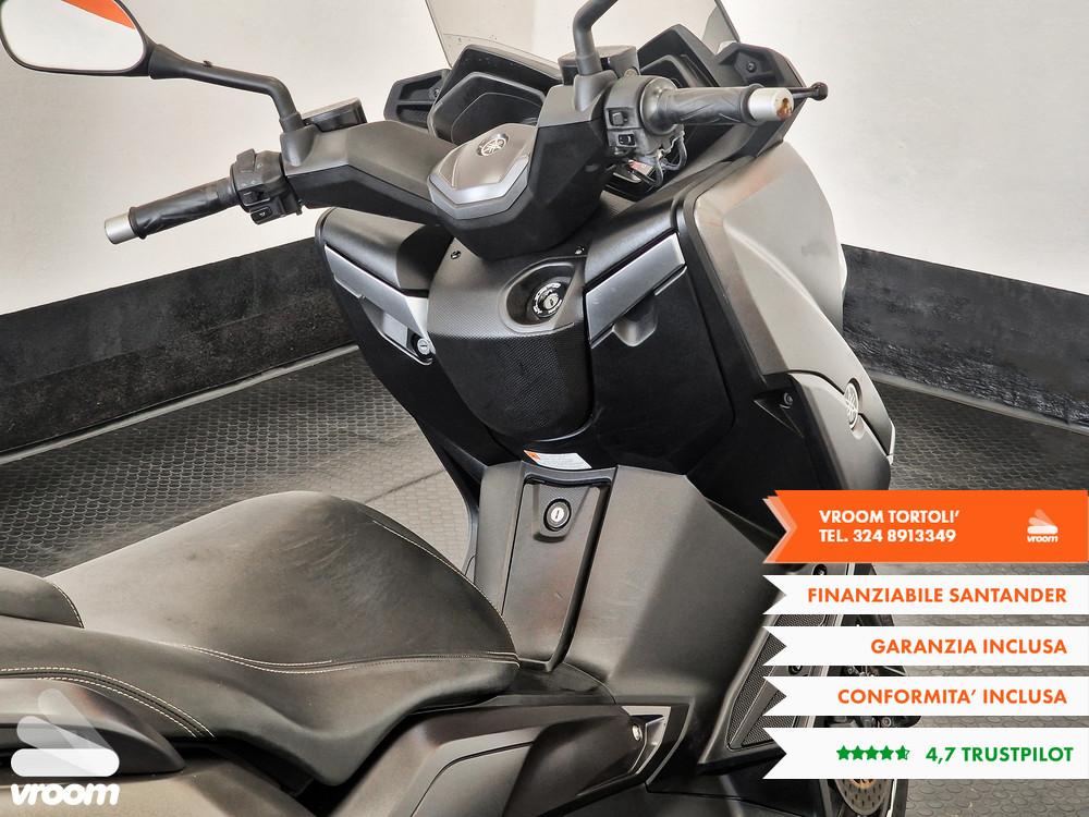 YAMAHA X MAX 400