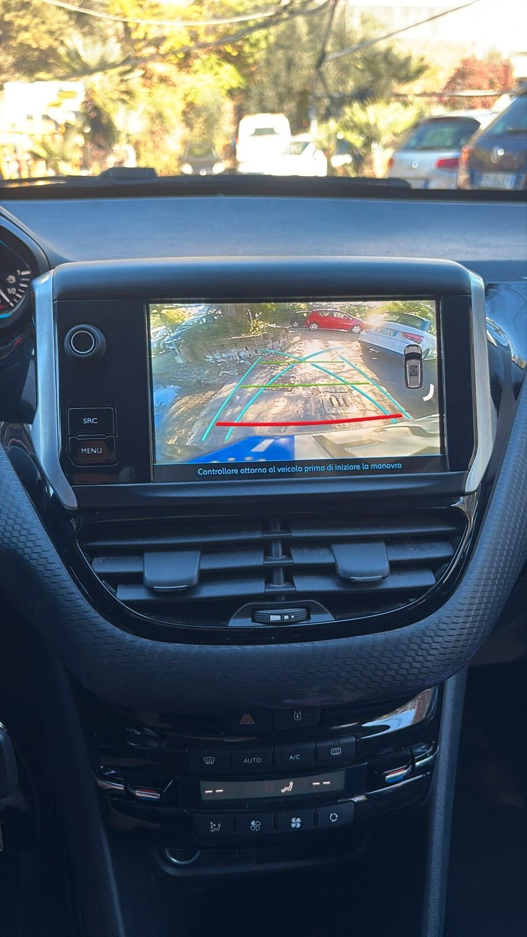 Peugeot 2008 PureTech Turbo 110 EAT6 S&S Black Matt