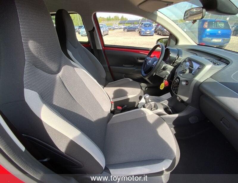 Toyota Aygo 2ª serie Connect 1.0 VVT-i 72 CV 5 porte x-play