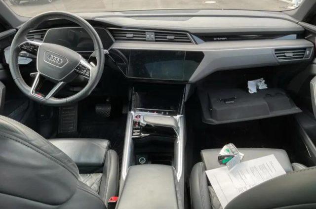 AUDI e-tron S