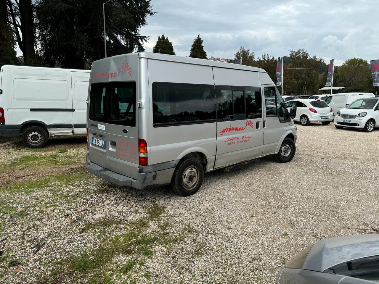 Ford Transit 300 2.0 TD/85 TRASPORTO DISABILI