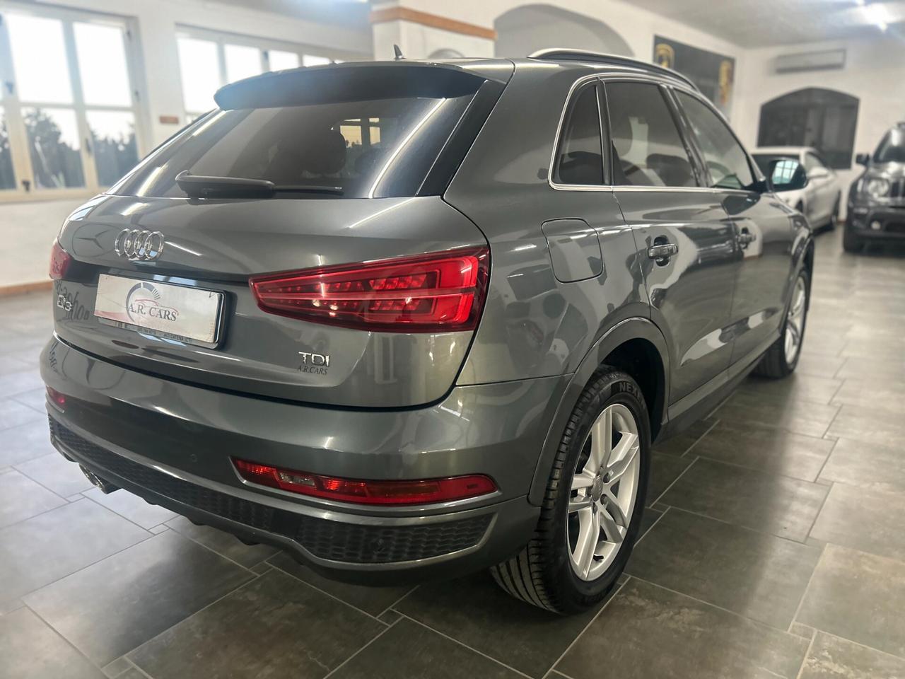 Audi Q3 2.0 TDI 120CV S tronic S-LINE 04/2017