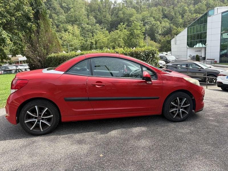 Peugeot 207 1.6 VTi 120CV CC Féline